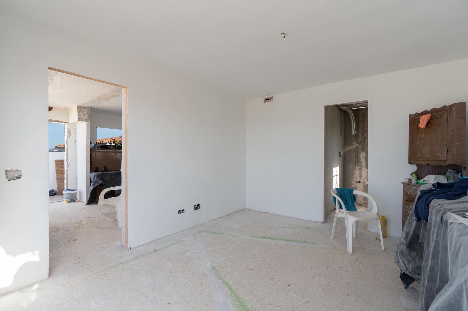 3 bedroom Villa for sale in Fuengirola with pool garage - € 890,000 (Ref: 9897174)