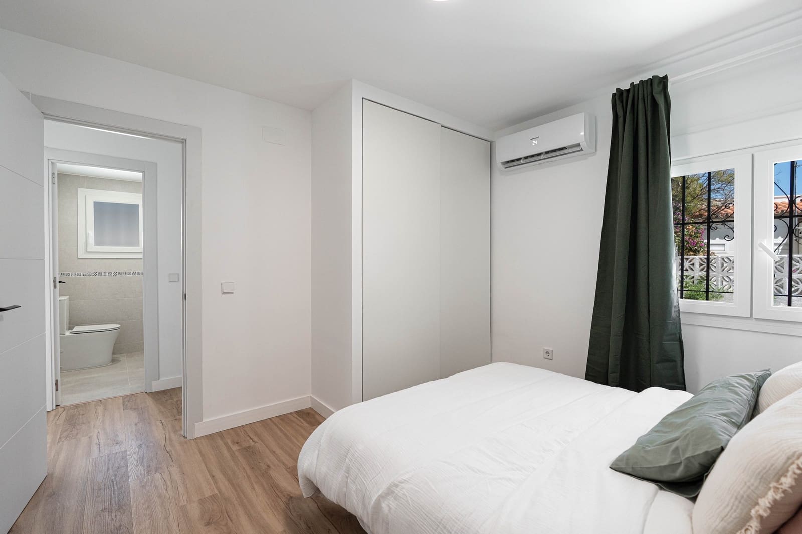 3 chambre Villa/Maison à vendre à Fuengirola avec piscine garage - 890 000 € (Ref: 9897174)