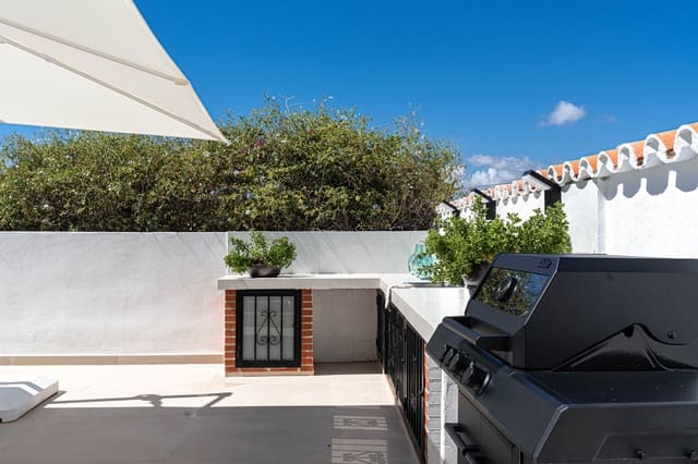 3 camera da letto Villa in vendita in Torreblanca, Fuengirola con piscina garage - 928.000 € (Rif: 9897174)
