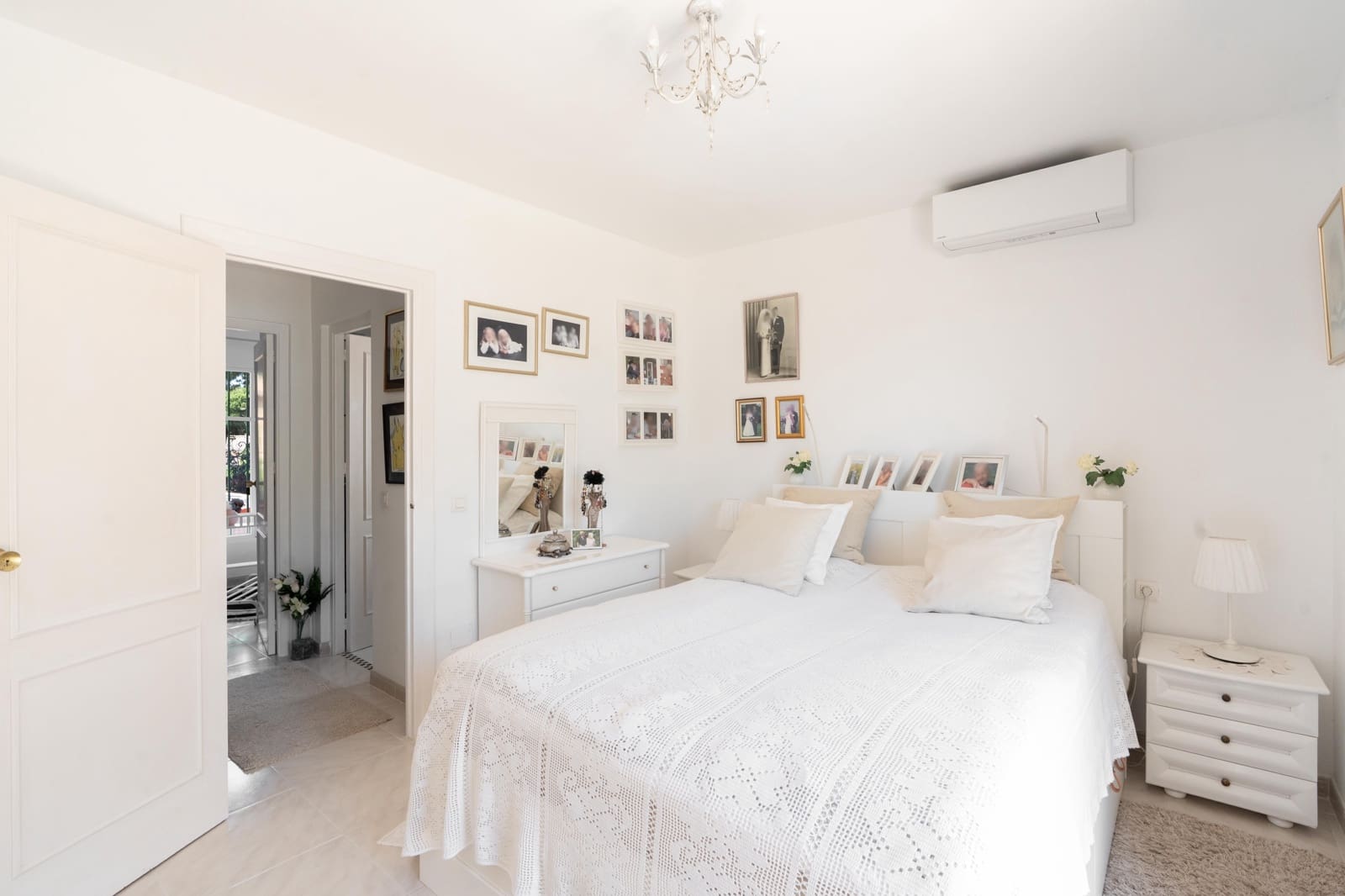 3 Zimmer Doppelhaus zu verkaufen in Calahonda mit Pool Garage - 425.000 € (Ref: 9911919)