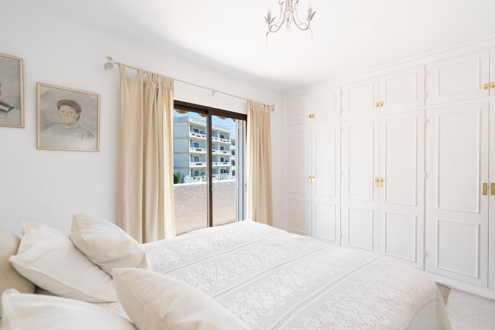 3 Zimmer Doppelhaus zu verkaufen in Calahonda mit Pool Garage - 425.000 € (Ref: 9911919)
