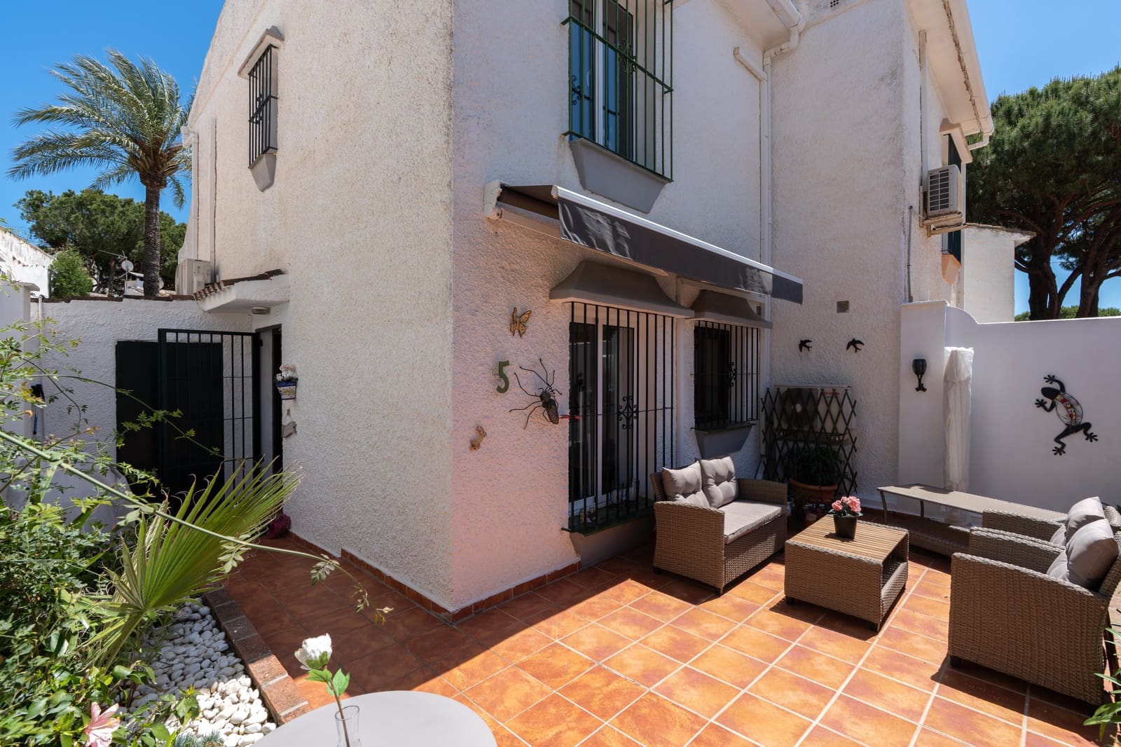 3 Zimmer Doppelhaus zu verkaufen in Calahonda mit Pool Garage - 425.000 € (Ref: 9911919)