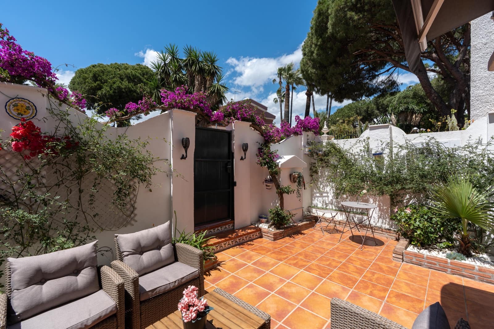 3 Zimmer Doppelhaus zu verkaufen in Calahonda mit Pool Garage - 425.000 € (Ref: 9911919)