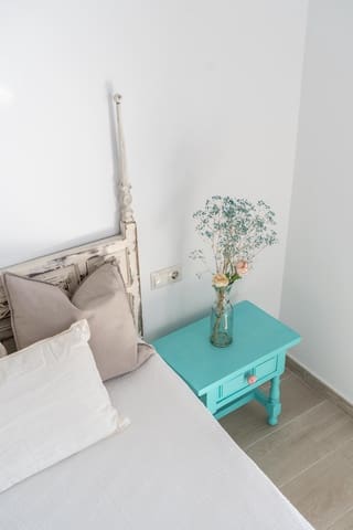 1 slaapkamer Strandappartement te koop in Zona Puerto Deportivo, Fuengirola - € 325.000 (Ref: 9973886)