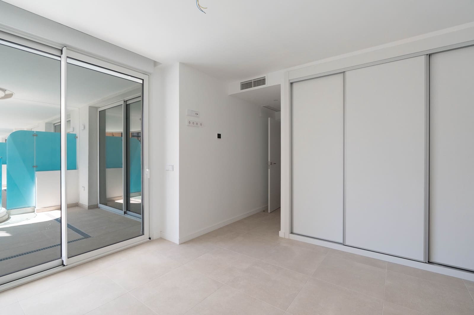 3 bedroom Apartment for sale in Fuengirola with pool garage - € 658,000 (Ref: 9975868)