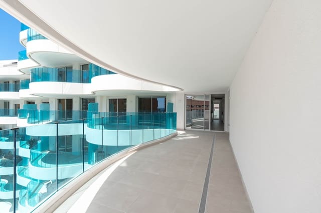 3 soveværelse Lejlighed til salg i Zona Puerto Deportivo, Fuengirola med swimmingpool garage - € 658.000 (Ref: 9975868)