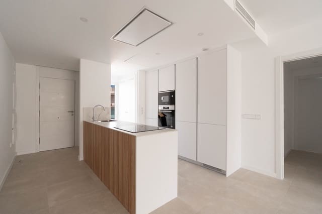 3 soveværelse Lejlighed til salg i Zona Puerto Deportivo, Fuengirola med swimmingpool garage - € 658.000 (Ref: 9975868)