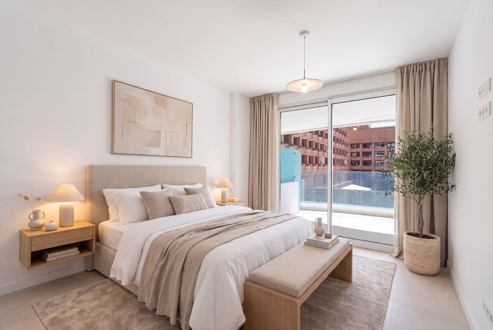 2 bedroom Apartment for sale in Fuengirola with pool garage - € 598,000 (Ref: 9975893)