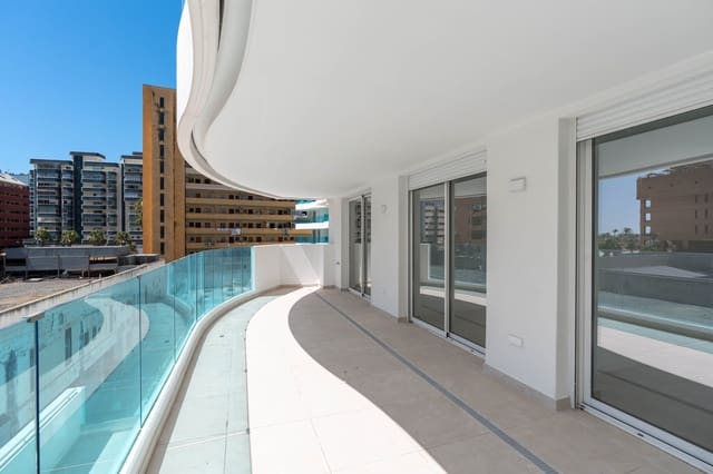 2 soveværelse Lejlighed til salg i Zona Puerto Deportivo, Fuengirola med swimmingpool garage - € 598.000 (Ref: 9975893)