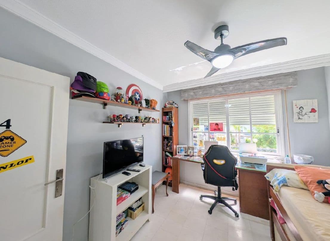 3 makuuhuone Paritalo myytävänä paikassa Marbella - 670 000 € (Ref: 9468789)