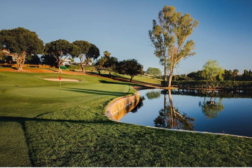 3 makuuhuone Paritalo myytävänä paikassa Marbella - 670 000 € (Ref: 9468789)