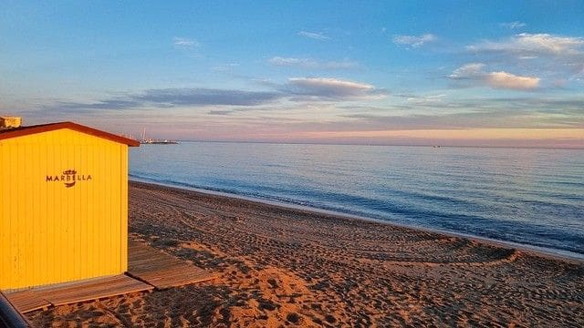 3 makuuhuone Paritalo myytävänä paikassa Marbella - 670 000 € (Ref: 9468789)