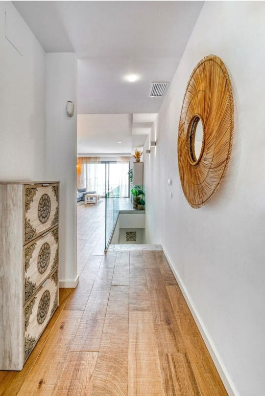 3 bedroom Apartment for sale in La Alcaidesa with pool - € 670,000 (Ref: 9468791)