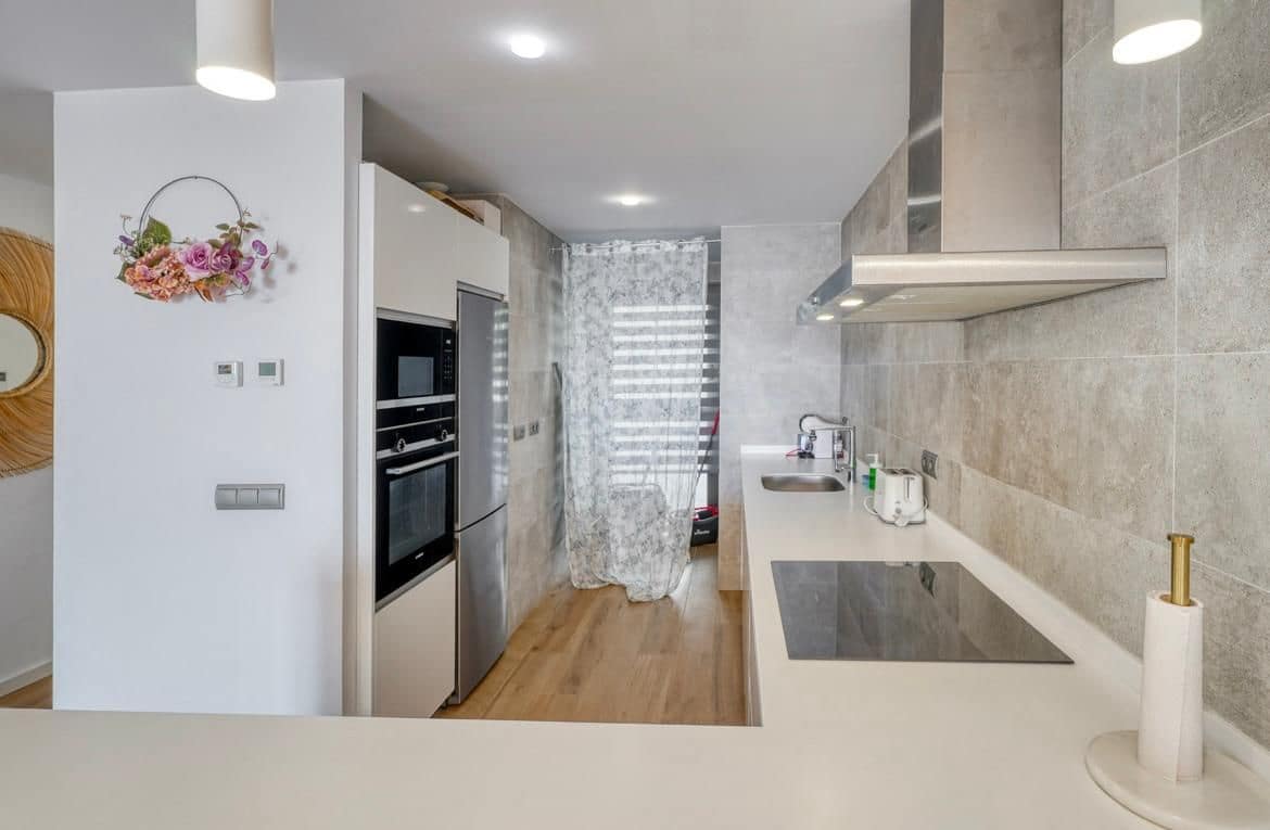 3 bedroom Apartment for sale in La Alcaidesa with pool - € 670,000 (Ref: 9468791)