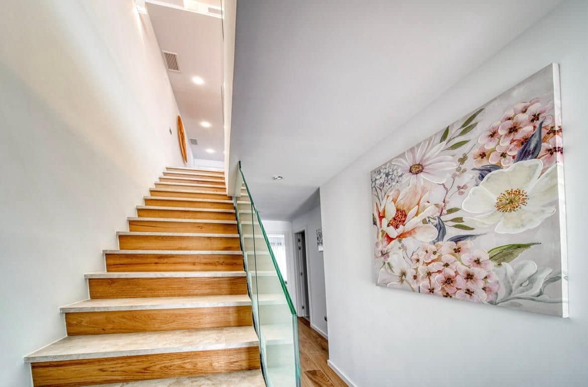 3 bedroom Apartment for sale in La Alcaidesa with pool - € 670,000 (Ref: 9468791)