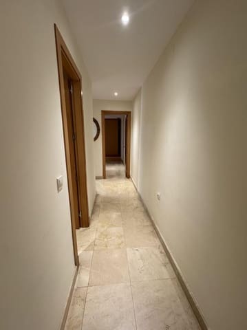 Apartamento de 2 habitaciones en Pueblo Nuevo de Guadiaro, San Roque en venta con piscina - 355.000 € (Ref: 9468794)