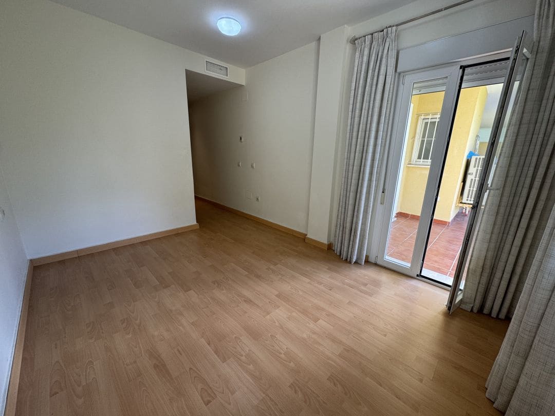 2 bedroom Apartment for sale in Pueblo Nuevo de Guadiaro with pool - € 355,000 (Ref: 9468794)