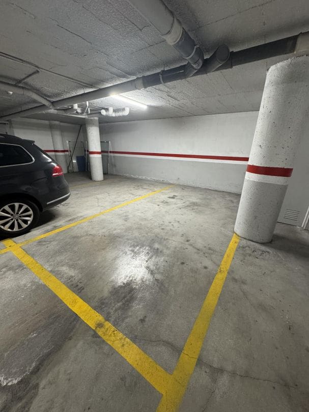 2 bedroom Apartment for sale in Pueblo Nuevo de Guadiaro with pool - € 355,000 (Ref: 9468794)