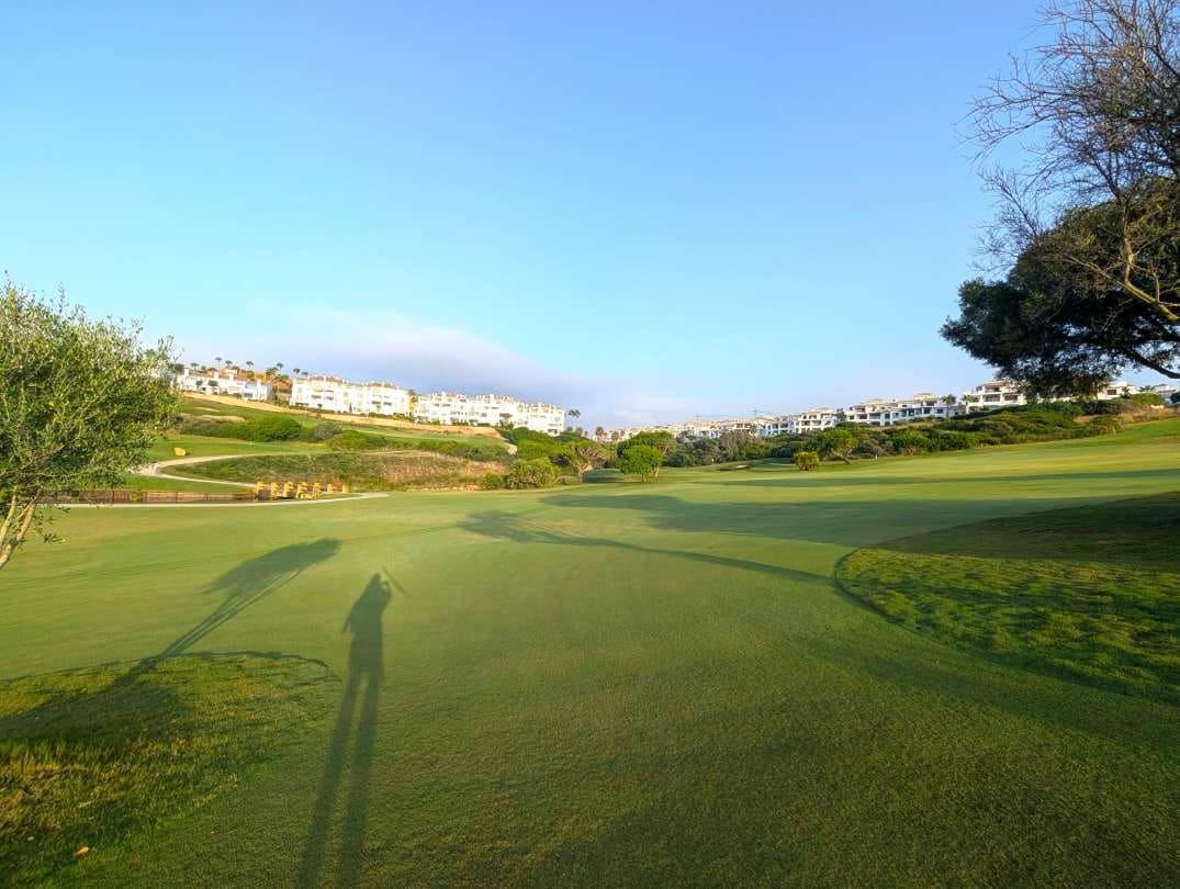 3 bedroom Flat for rent in San Roque with pool - € 1,600 (Ref: 9468796)