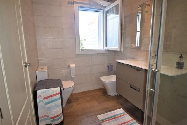 2 soveværelse Lejlighed til leje i San Roque - € 1.300 (Ref: 9468799)