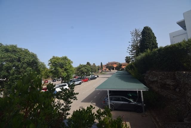 2 soveværelse Lejlighed til leje i San Roque - € 1.300 (Ref: 9468799)