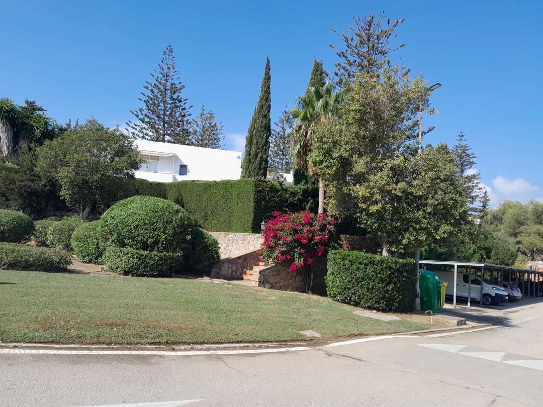 2 soveværelse Lejlighed til leje i San Roque - € 1.300 (Ref: 9468799)