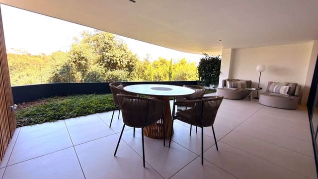 2 bedroom Flat for sale in Sotogrande Alto, San Roque with pool - € 900,000 (Ref: 9468802)