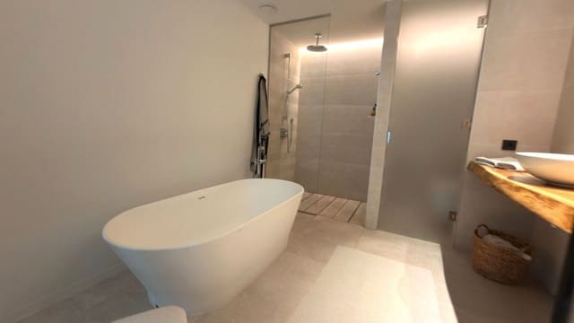 2 bedroom Flat for sale in Sotogrande Alto, San Roque with pool - € 900,000 (Ref: 9468802)