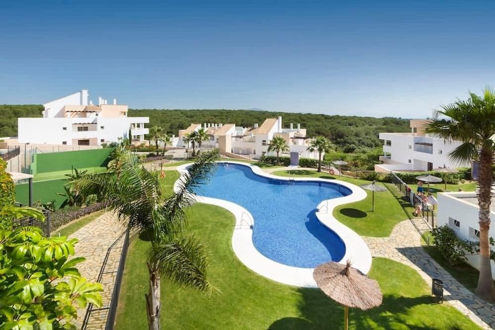 3 bedroom Apartment for sale in La Alcaidesa - € 299,000 (Ref: 9468806)