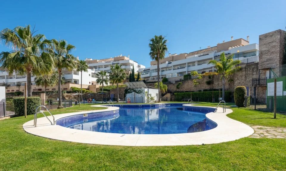 3 bedroom Apartment for sale in La Alcaidesa - € 299,000 (Ref: 9468806)