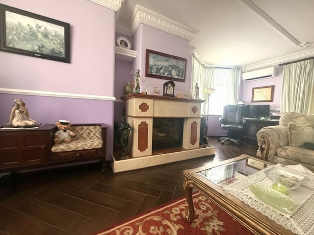 3 soveværelse Villa til salg i El Zabal - Santa Margarita, La Línea de la Concepción med swimmingpool - € 575.000 (Ref: 9468807)