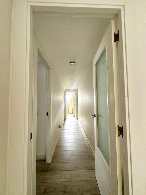 3 bedroom Flat for sale in La Alcaidesa with pool - € 290,000 (Ref: 9468808)