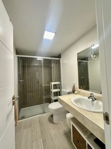 3 quarto Apartamento para venda em La Alcaidesa com piscina - 290 000 € (Ref: 9468808)