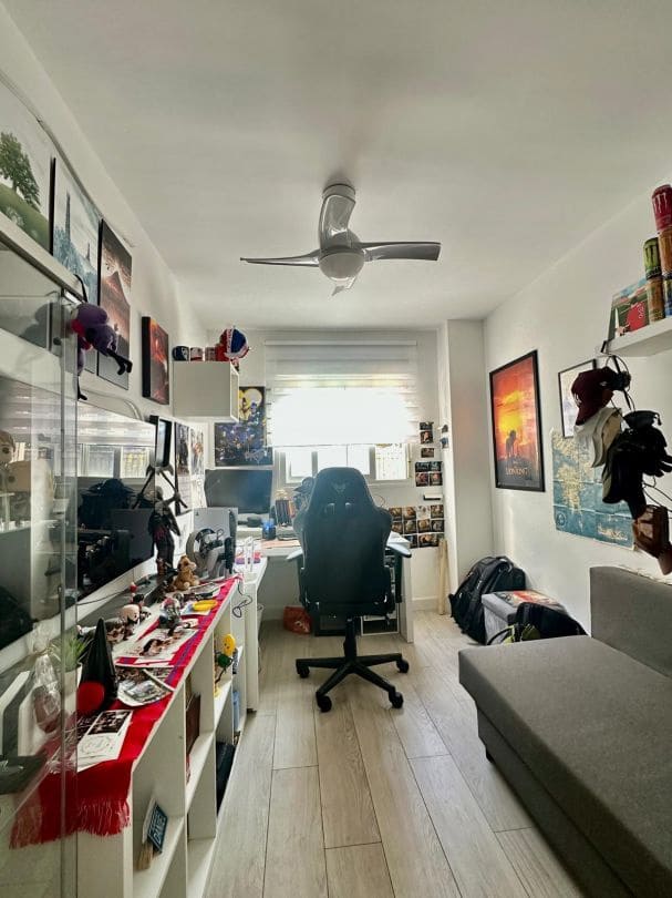 3 bedroom Flat for sale in La Alcaidesa with pool - € 290,000 (Ref: 9468808)