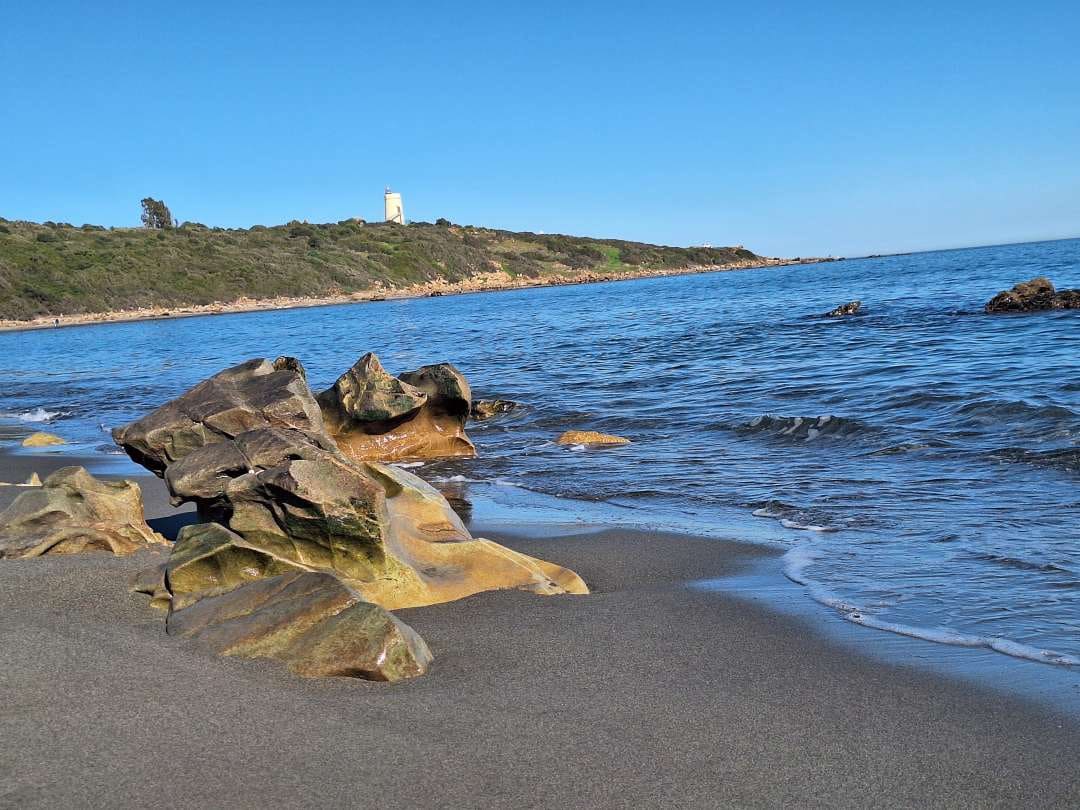 3 bedroom Flat for sale in La Alcaidesa with pool - € 290,000 (Ref: 9468808)