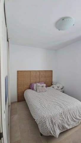 Pareado de 3 habitaciones en El Zabal - Santa Margarita, La Línea de la Concepción en venta con piscina - 290.000 € (Ref: 9478918)