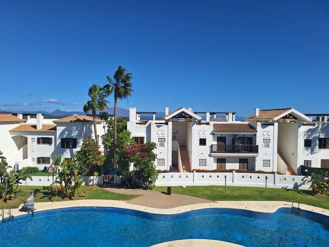 2 camera da letto Appartamento da affittare in La Alcaidesa con piscina - 1.300 € (Rif: 9491450)