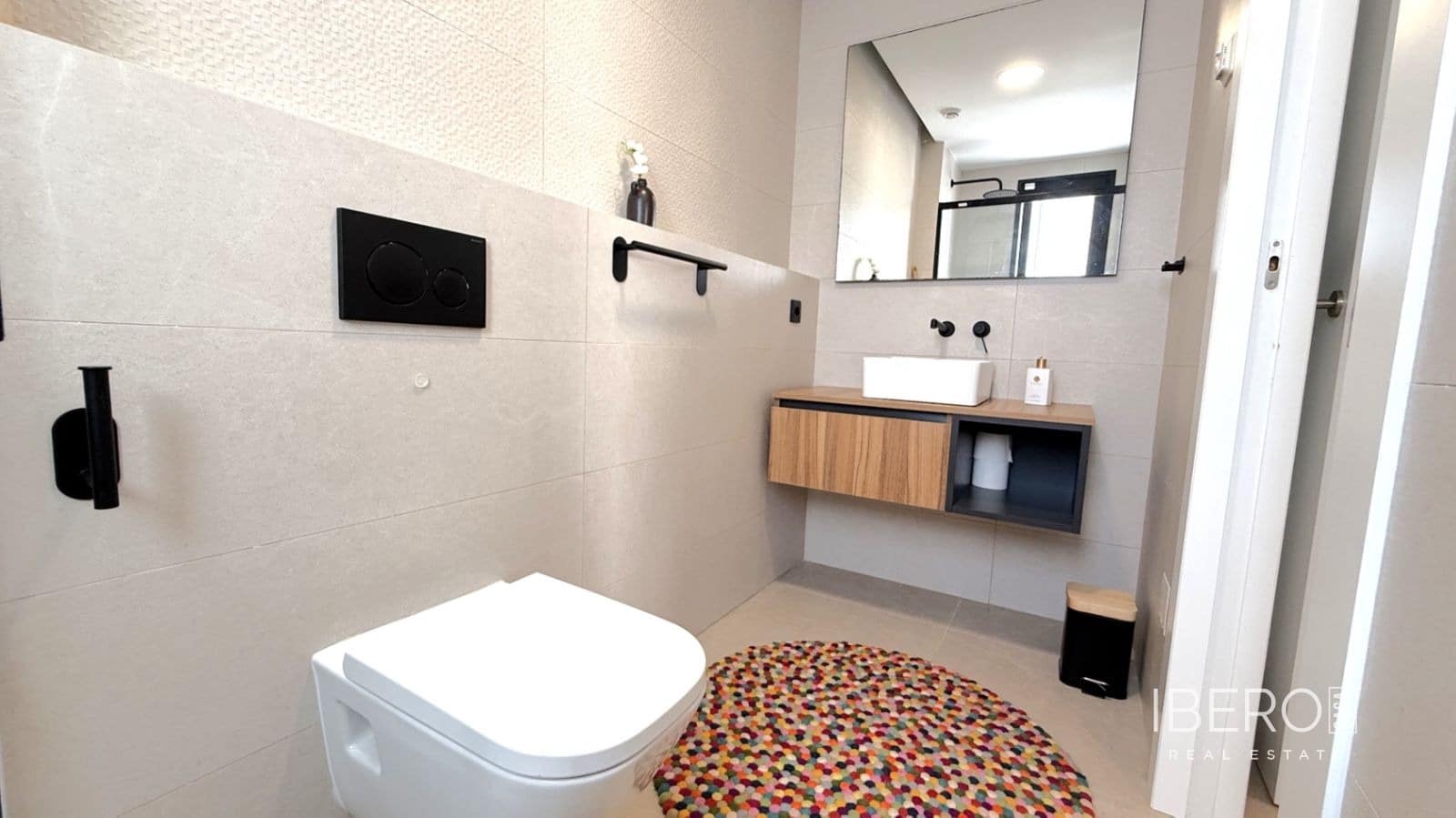 Villa for sale in Pilar de la Horadada with garage - € 429,000 (Ref: 9605368)