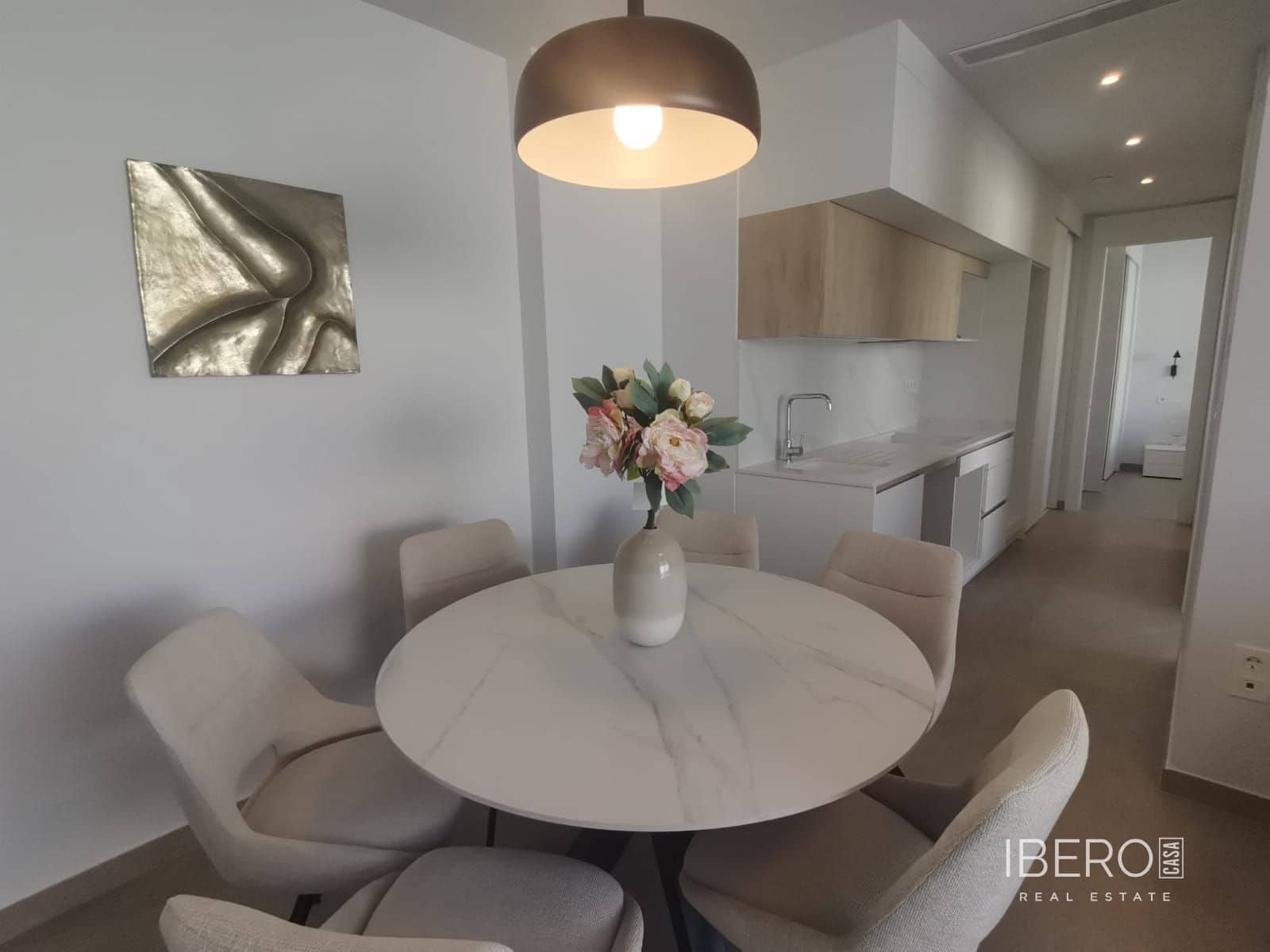 Apartment for sale in Torrevieja with garage - € 425,000 (Ref: 9605371)