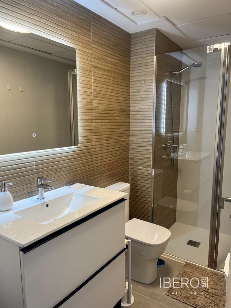 Lejlighed til salg i Gran Alacant med garage - € 399.000 (Ref: 9605372)