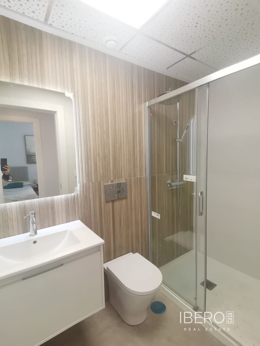 Appartement à vendre à Torrevieja avec garage - 259 000 € (Ref: 9605376)