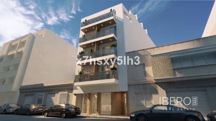 Appartement à vendre à Torrevieja avec garage - 260 000 € (Ref: 9605385)