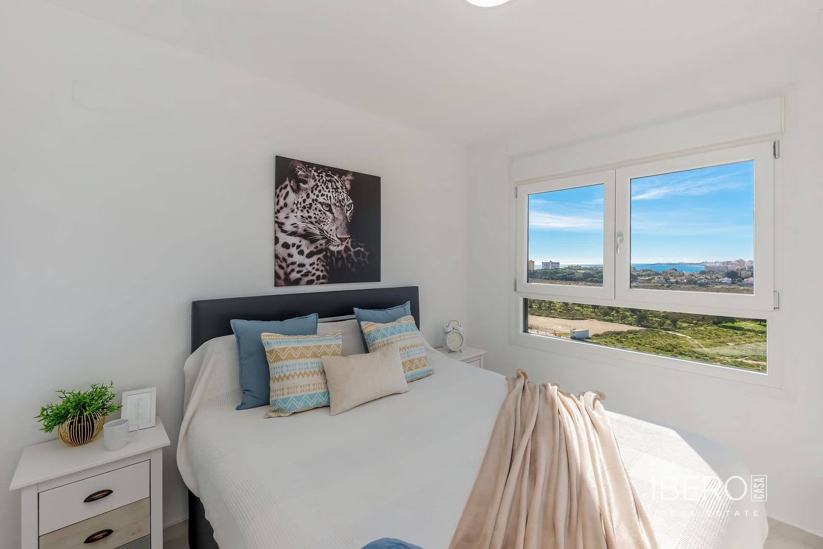 Leilighet til salgs i El Campello med garasje - € 485 000 (Ref: 9605392)