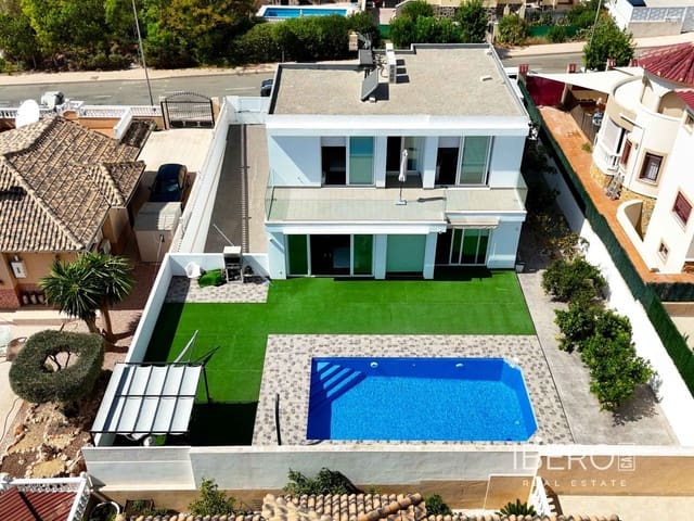 Villa till salu i San Fulgencio med garage - 699 000 € (Ref: 9663587)