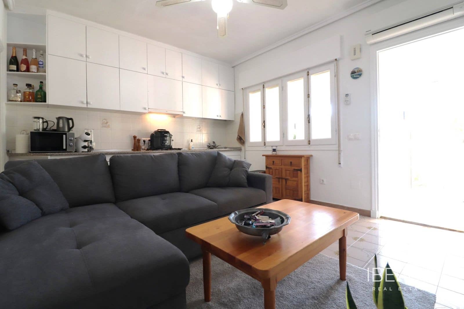 Villa for sale in Ciudad Quesada with garage - € 130,000 (Ref: 9669757)