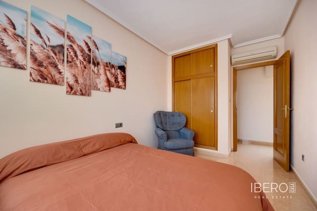 Lejlighed til salg i Jacarilla med garage - € 125.000 (Ref: 9669759)