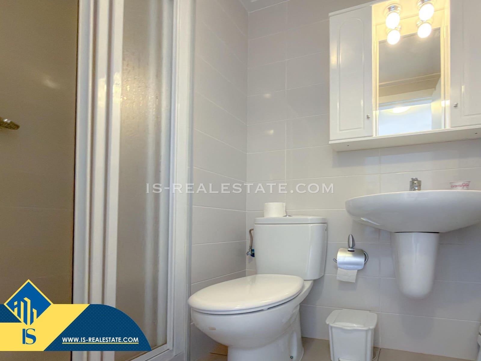 Bungalow de 2 habitaciones en Aguas Nuevas en venta con piscina garaje - 229.900 € (Ref: 9425879)