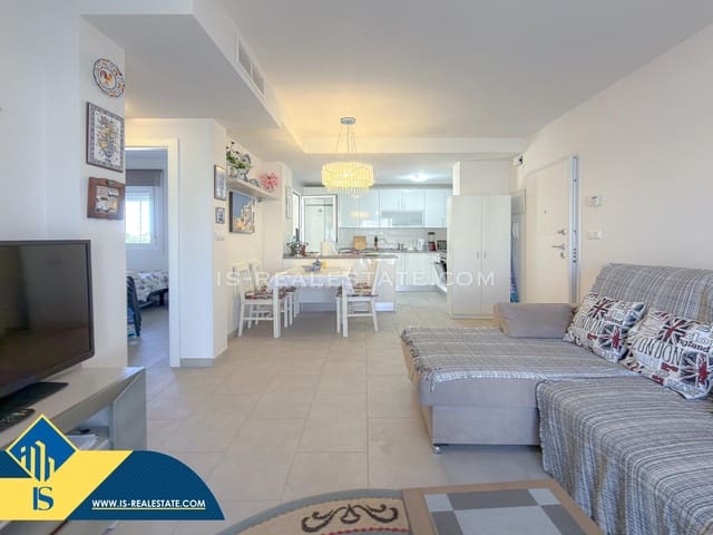 Bungalow de 2 habitaciones en Aguas Nuevas, Torrevieja en venta con piscina garaje - 229.900 € (Ref: 9425879)
