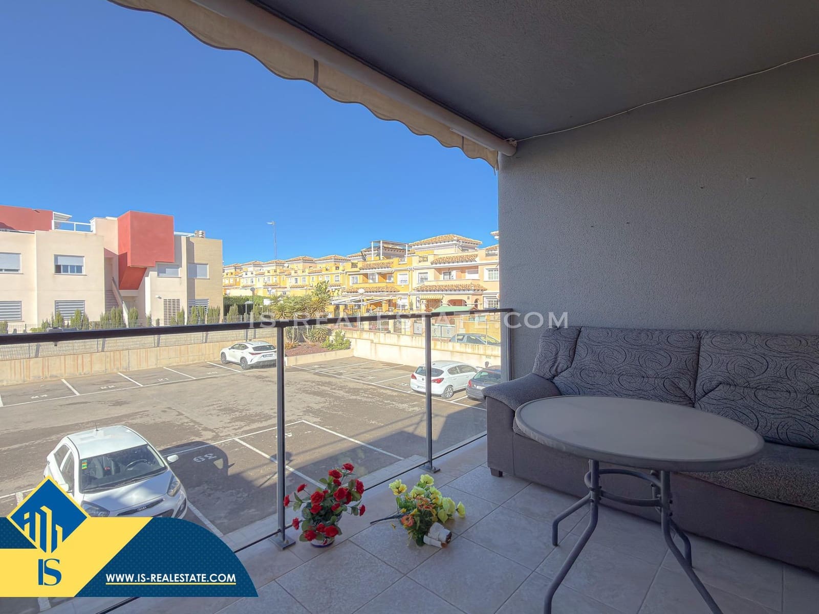 Bungalow de 2 habitaciones en Aguas Nuevas en venta con piscina garaje - 229.900 € (Ref: 9425879)