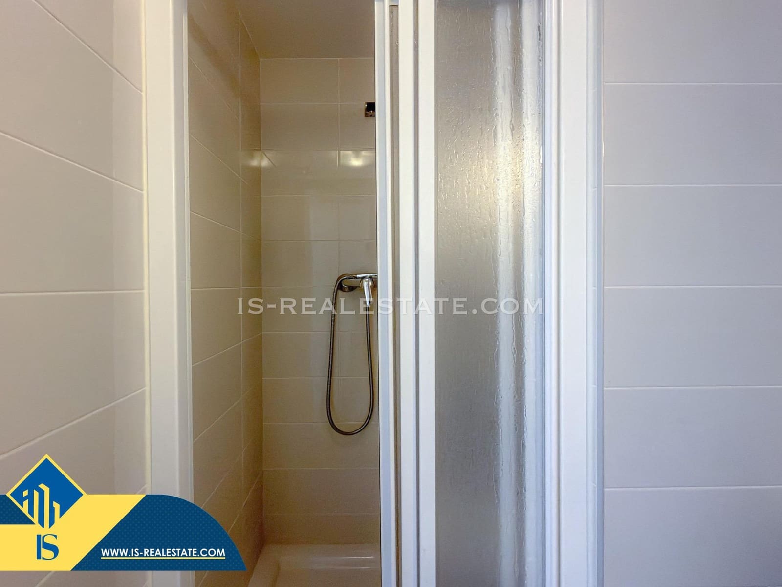 Bungalow de 2 habitaciones en Aguas Nuevas en venta con piscina garaje - 229.900 € (Ref: 9425879)